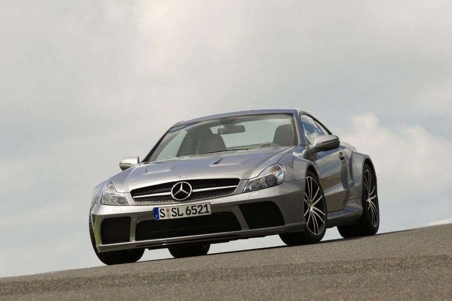  Mercedes-Benz SL65 AMG Black Series 2009 года  (фото 1 из 45)